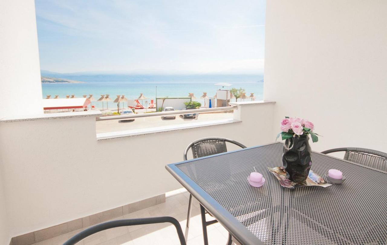 Beach Apartment Baska Zewnętrze zdjęcie