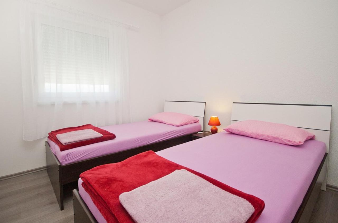 Beach Apartment Baska Zewnętrze zdjęcie