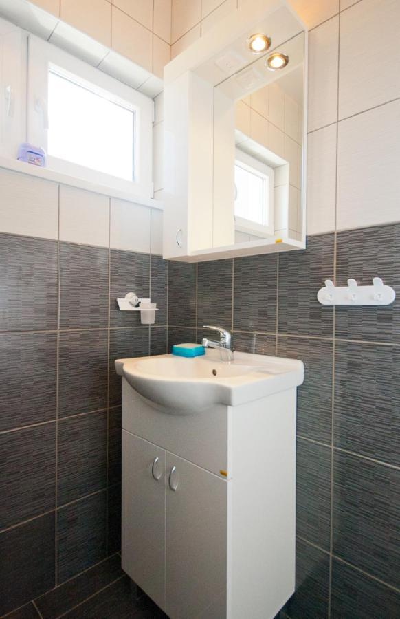 Beach Apartment Baska Zewnętrze zdjęcie
